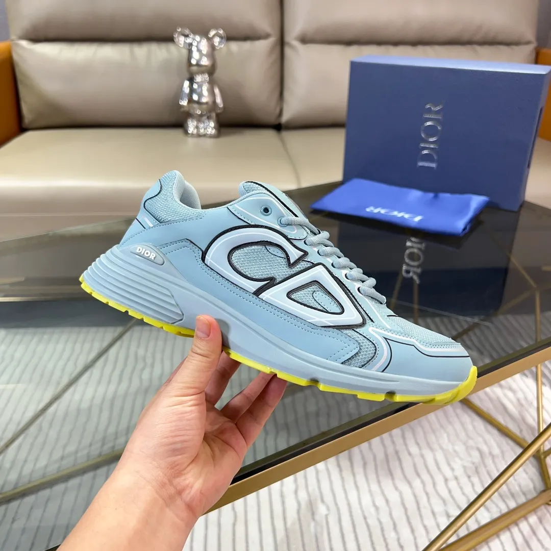 Men's Shoes💰P460💰【DIOR】Dior's new B30 low-top sneakers✅ are carefully made of gray mesh fabric and white technical fabric, decorated with reflective "CD30" graphic logo, and "DIO~B30" and "CD30" logos on the heel and tongue. An extra-light, sculpted rubber sole with signature accents adds style, while internal stretch details create ideal comfort. It can be matched with various casual styles to show a fashionable and modern sports style. Code number: 38-44 (45 can be customized)